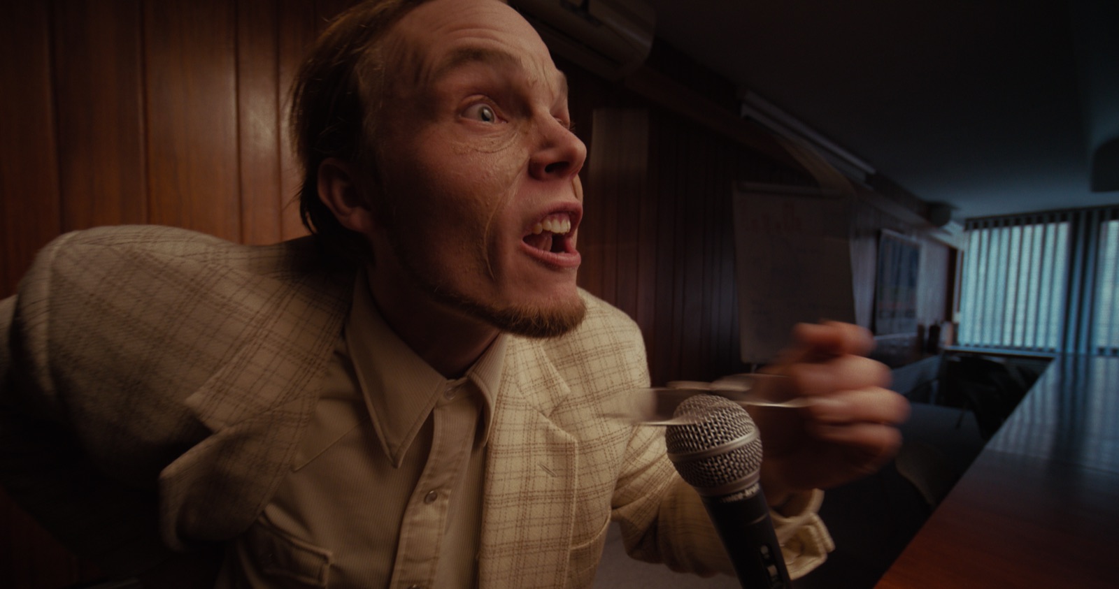 Beatrick x Co Lee x Miller David - VÁROS — film still 5