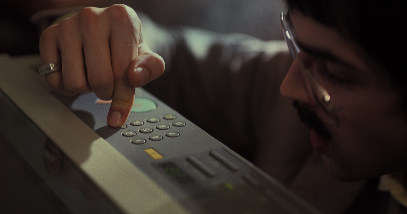Beatrick x Co Lee x Miller David - VÁROS — film still 10