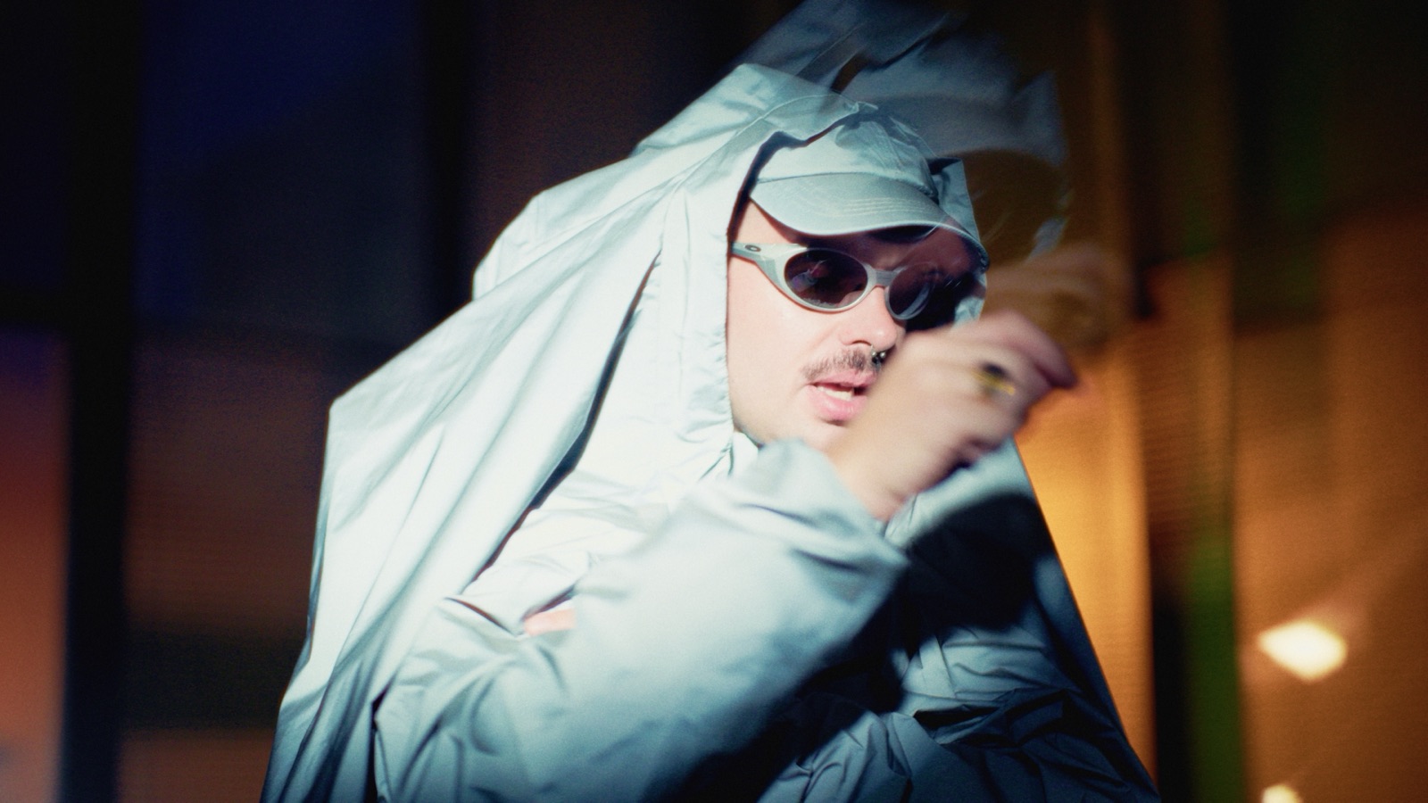 Dzsúdló - reflex feat. Only U — film still 8